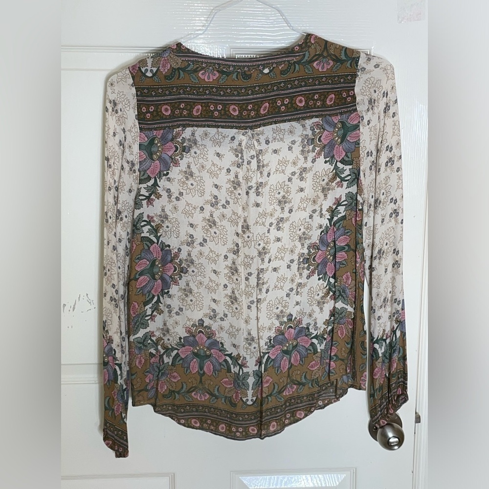 Lucky Brand Top Womens Medium Henley Floral Boho Super Thin​​​​​​​​​ - Picture 4 of 8
